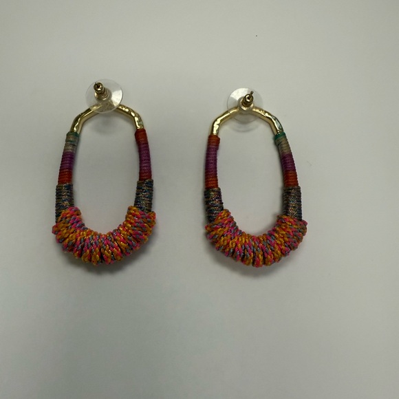 Kendra Scott Gold and Pink Earrings - Picture 2 of 4